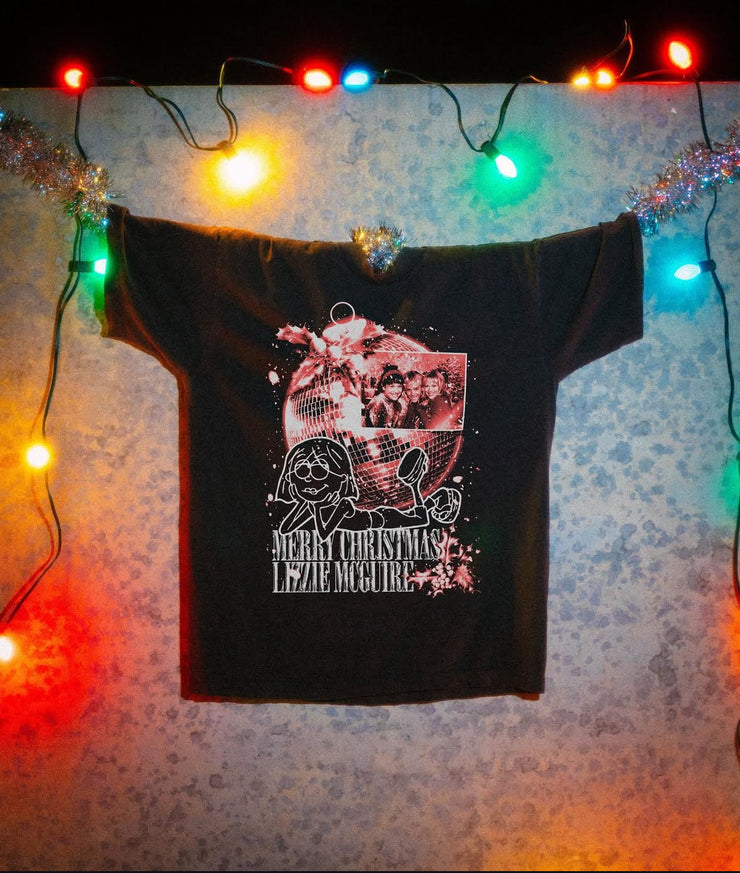 THE MERRY CHRISTMAS LIZZIE TEE (LA APPAREL)